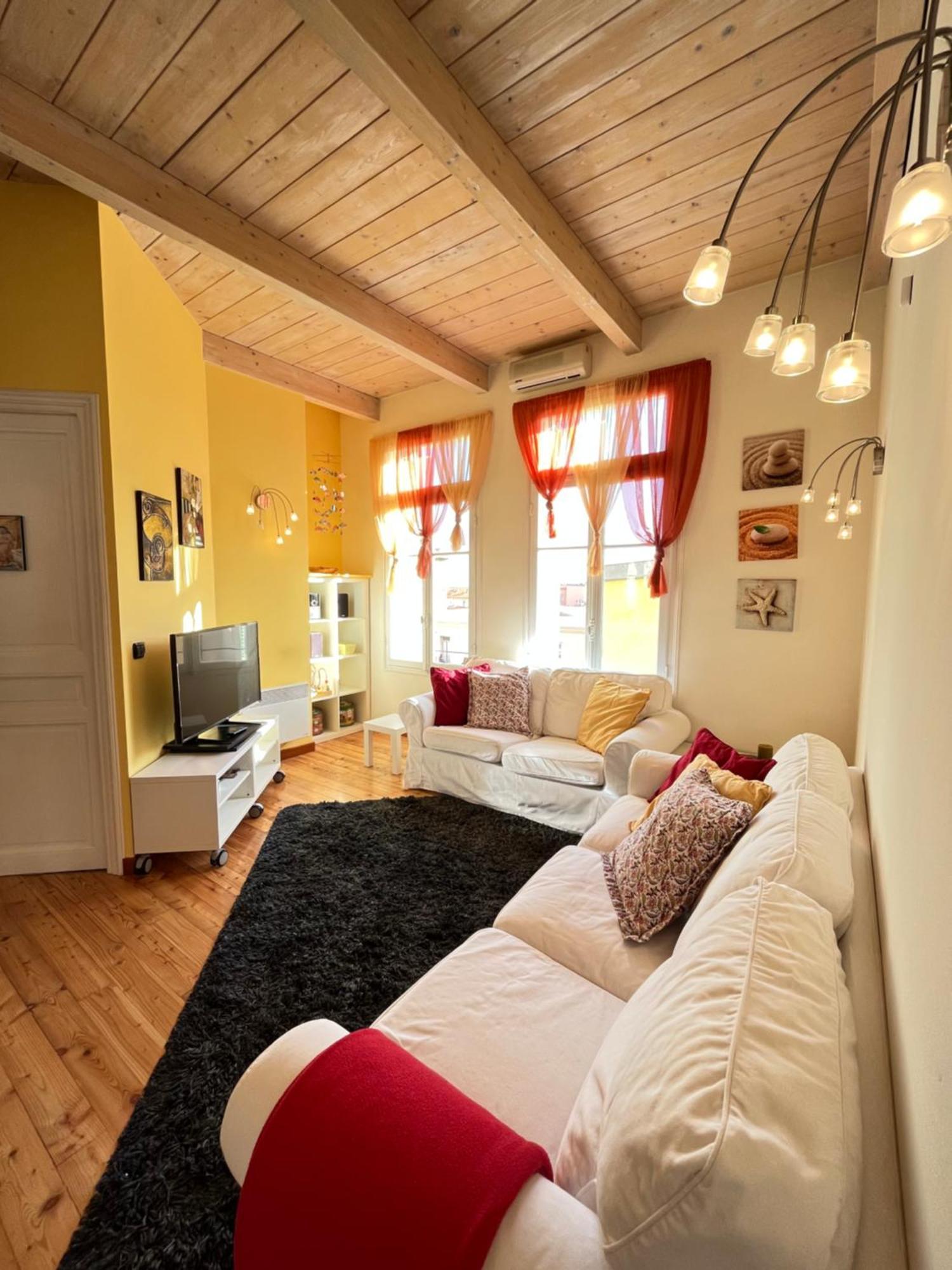 Maison Re- Splendido Appartamento Centro Mentone Экстерьер фото